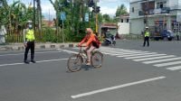 FB1AB3A0-B8D6-431F-98BA-A2DDF6666806