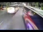 bus-ugal-ugalan-di-nganjuk-1782575180507_169